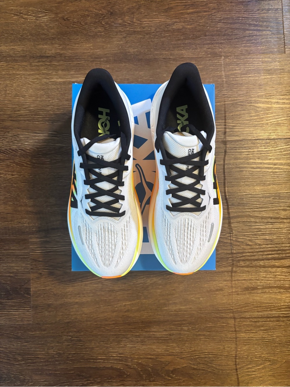 Hoka Clifton Pro - Picture 2 of 5